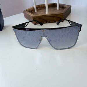 Diff Eyewear Men’s Shield Sunglasses - Gray Lens